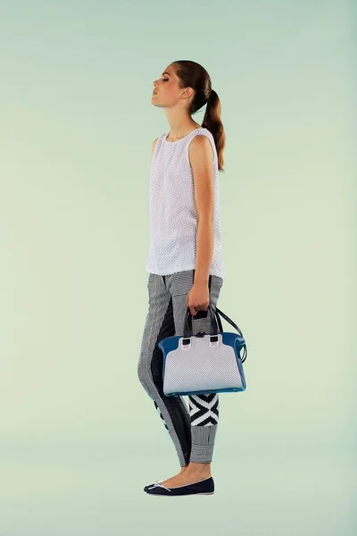 Look 27